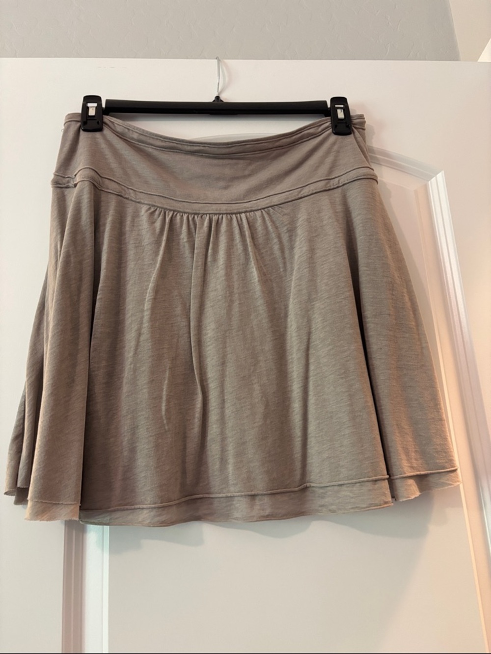 Abercrombie & Fitch Neutral Taupe Casual Knit Skirt size M - Picture 6 of 8